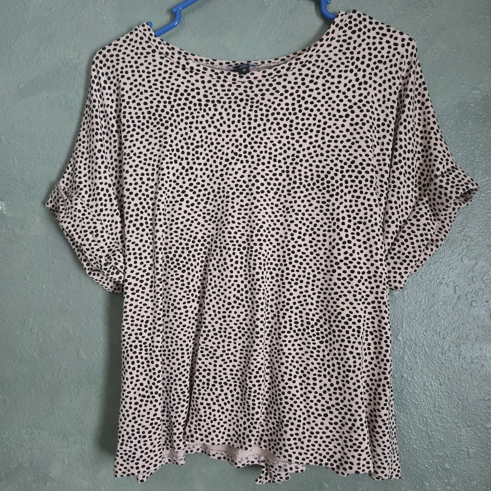Express - Scoop neck Dolman - Roll sleeve - Pokadot t-shirt - Women's size M